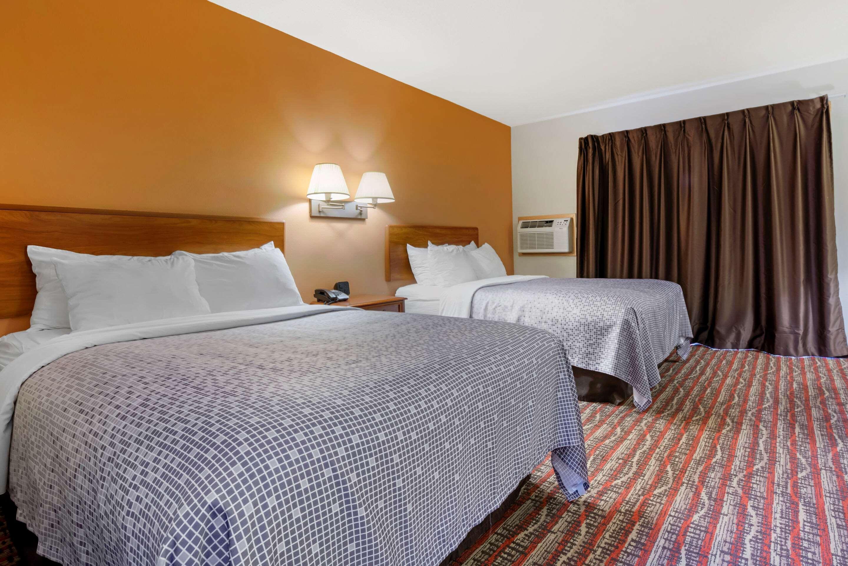 מרקט Econo Lodge Lakeview מראה חיצוני תמונה