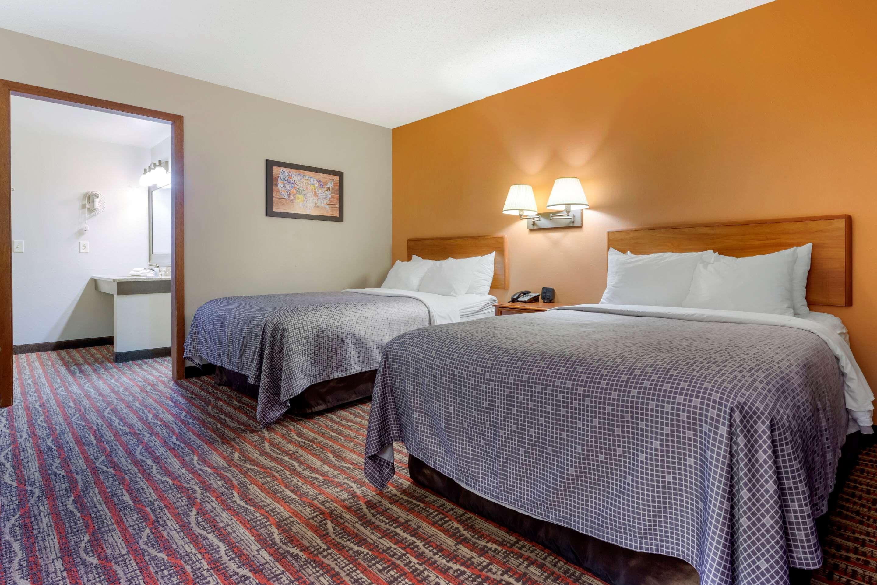 מרקט Econo Lodge Lakeview מראה חיצוני תמונה