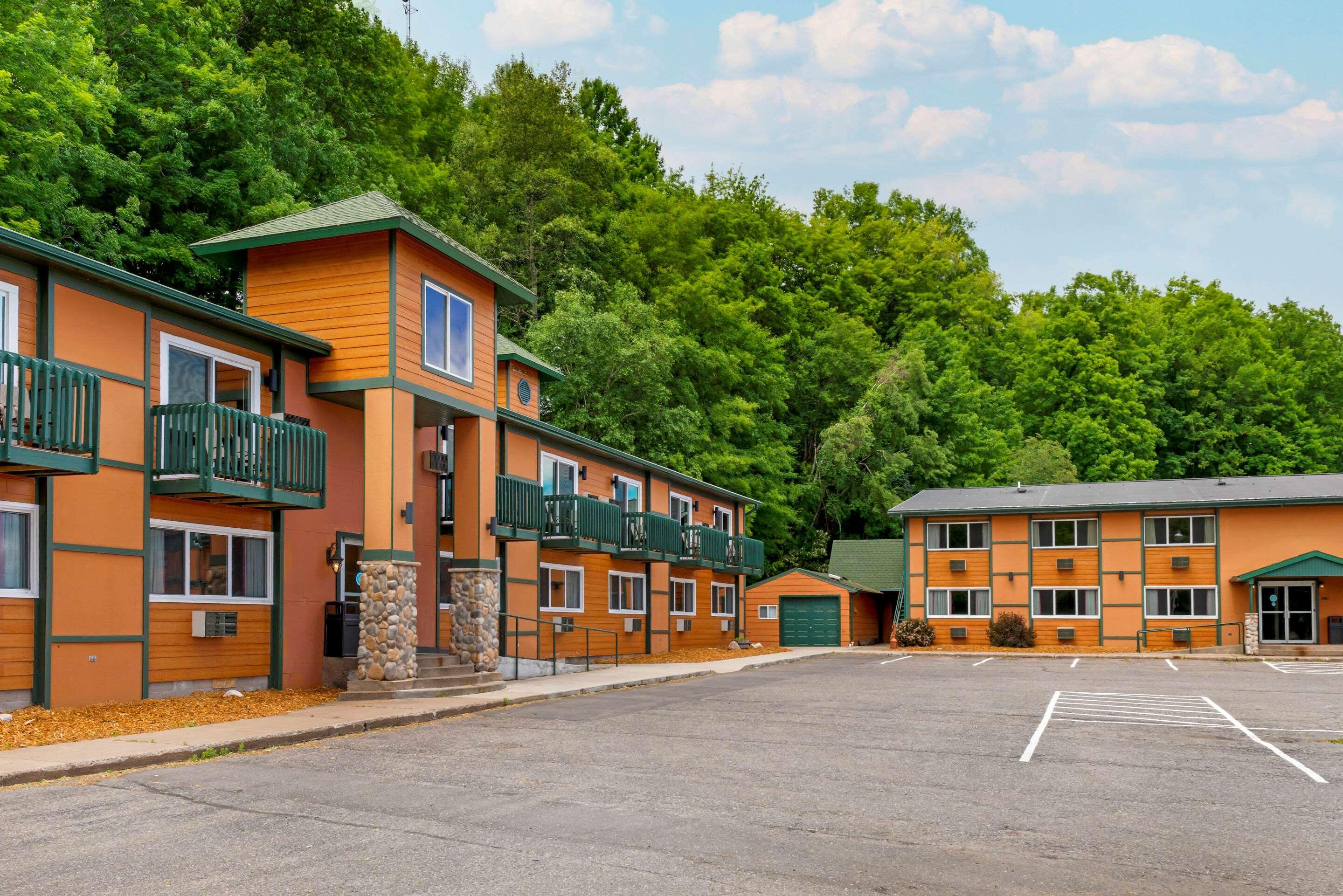 מרקט Econo Lodge Lakeview מראה חיצוני תמונה